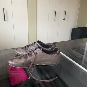 Gucci sneakers